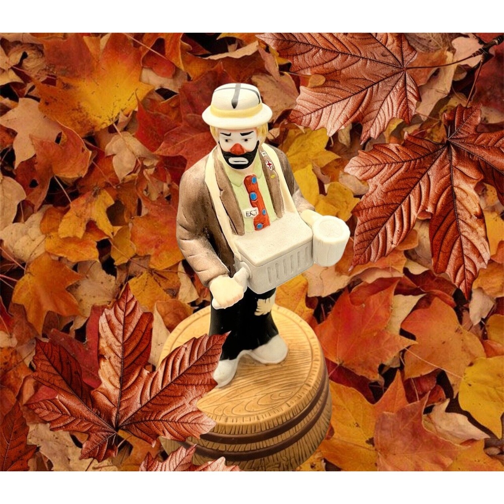 Emmett Kelly Jr Flambro Circus Clown Music Box Musical Figurine‎ Collectible VTG